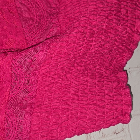 Torrid Lace Print Smocked Crop Top Pink Peacock Womens Size 4x NWT - Picture 4 of 12